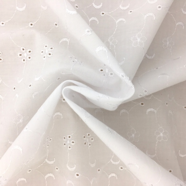 5 Hole Broderie Anglaise WHITE